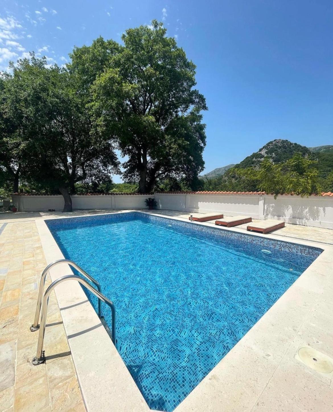 Petrovac Stars Residence מראה חיצוני תמונה