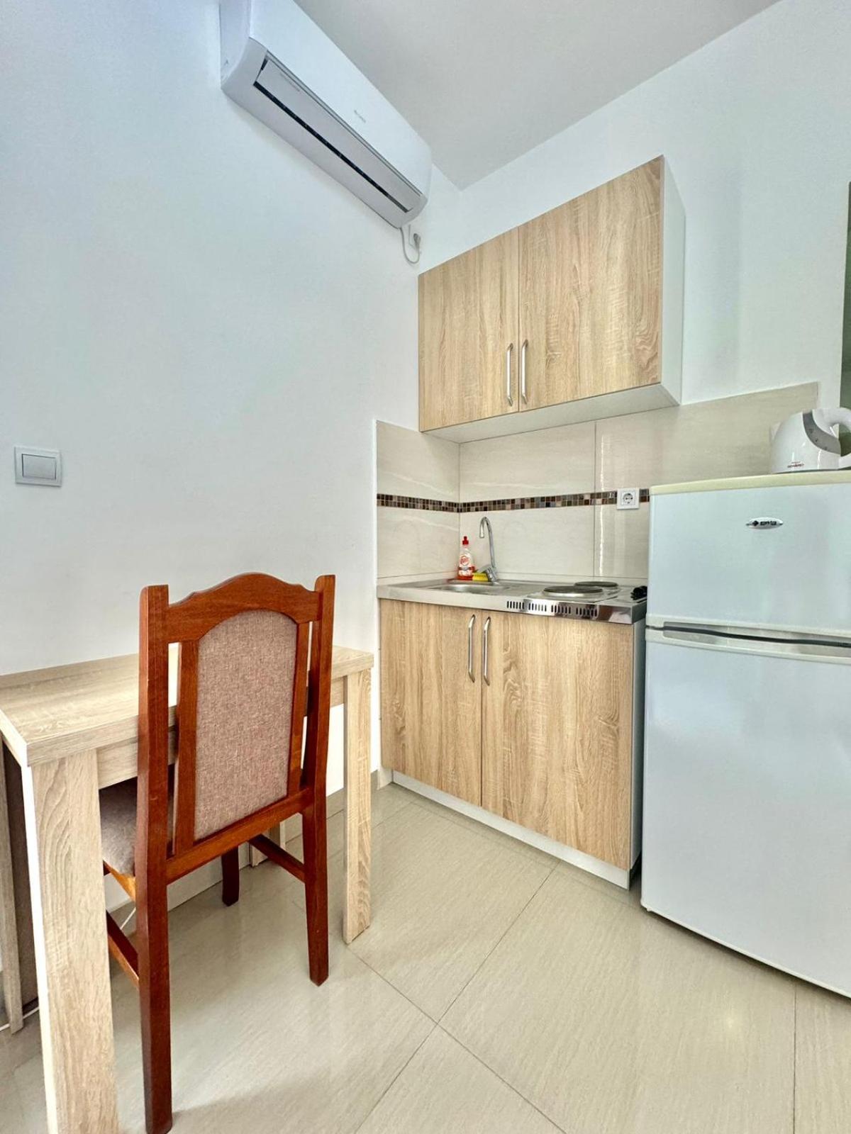 Petrovac Stars Residence מראה חיצוני תמונה