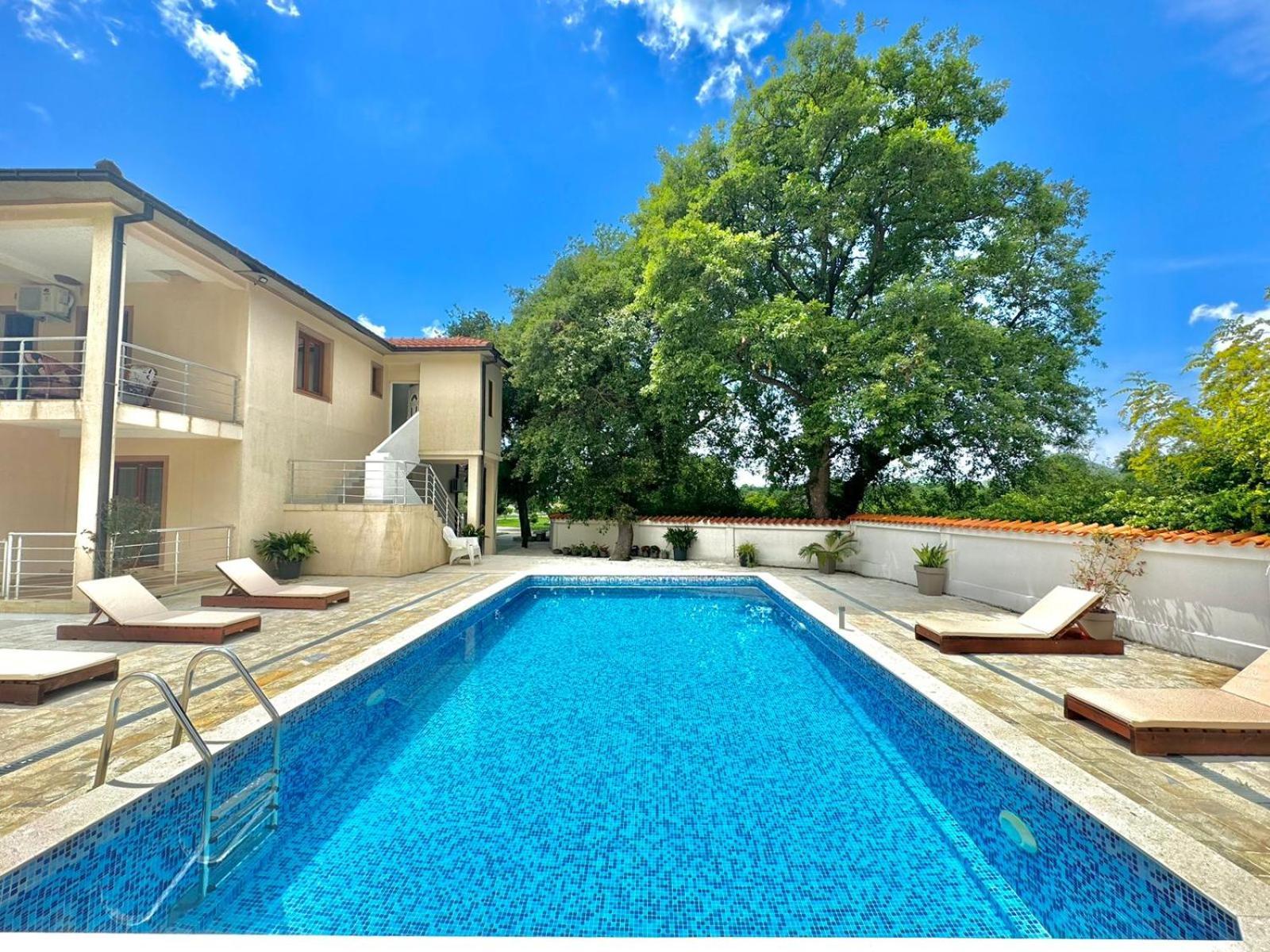 Petrovac Stars Residence מראה חיצוני תמונה