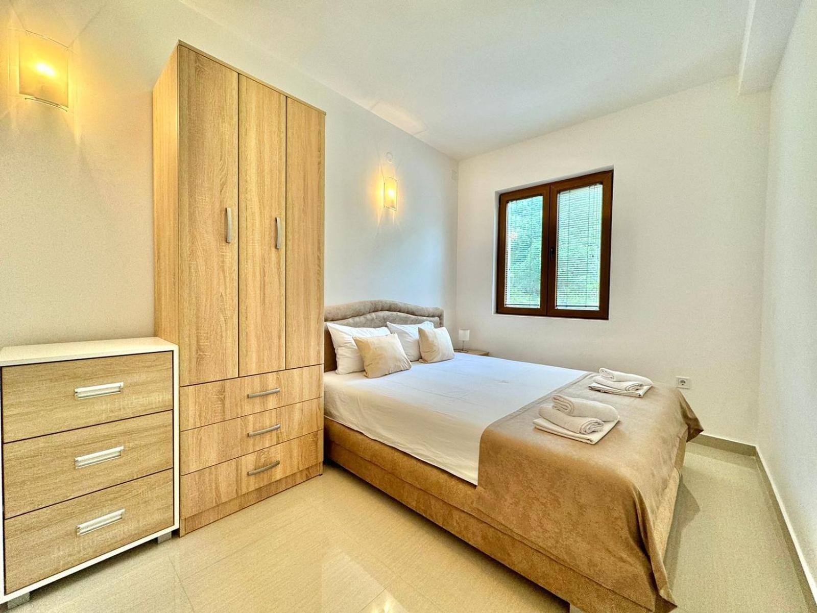 Petrovac Stars Residence מראה חיצוני תמונה