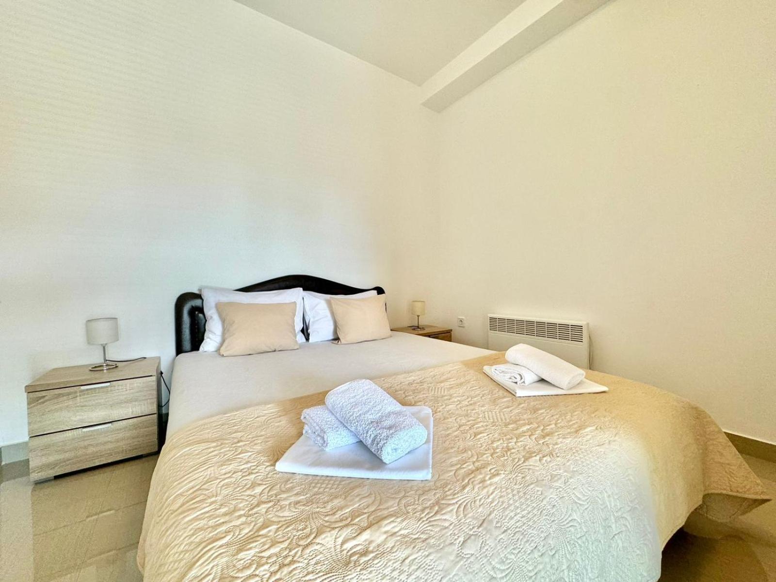 Petrovac Stars Residence מראה חיצוני תמונה