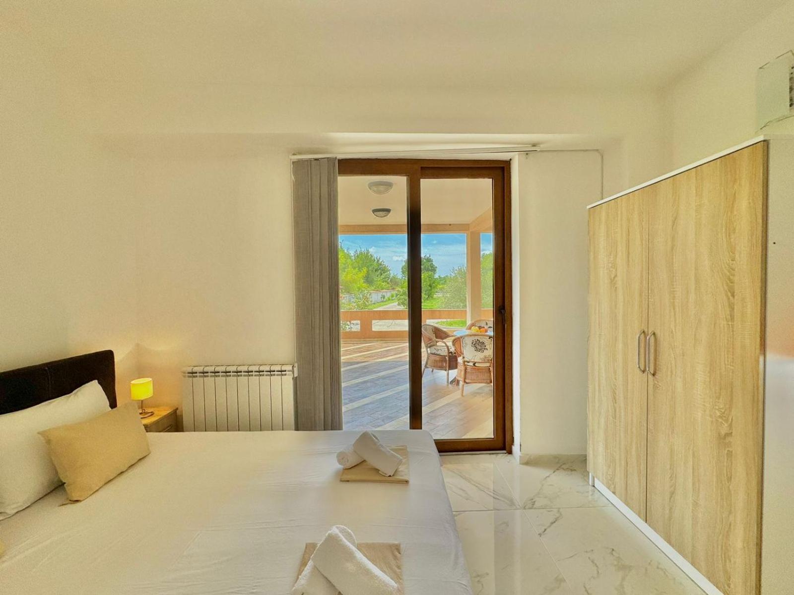Petrovac Stars Residence מראה חיצוני תמונה