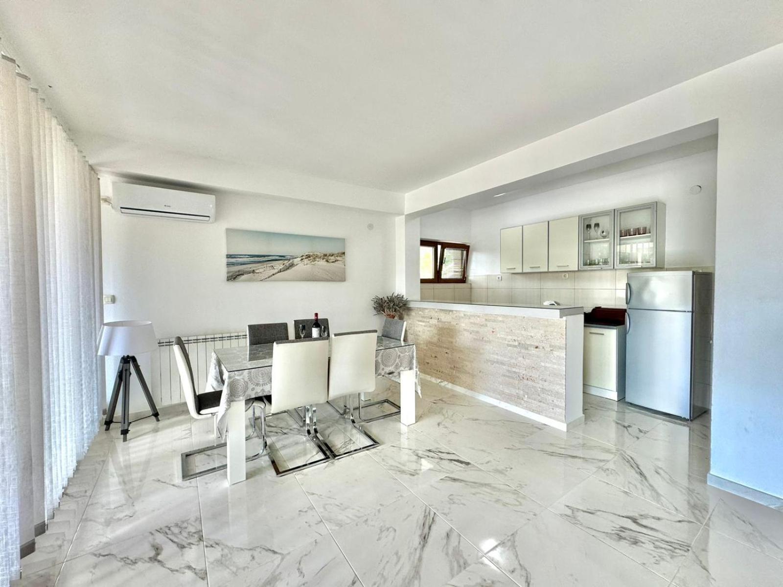 Petrovac Stars Residence מראה חיצוני תמונה