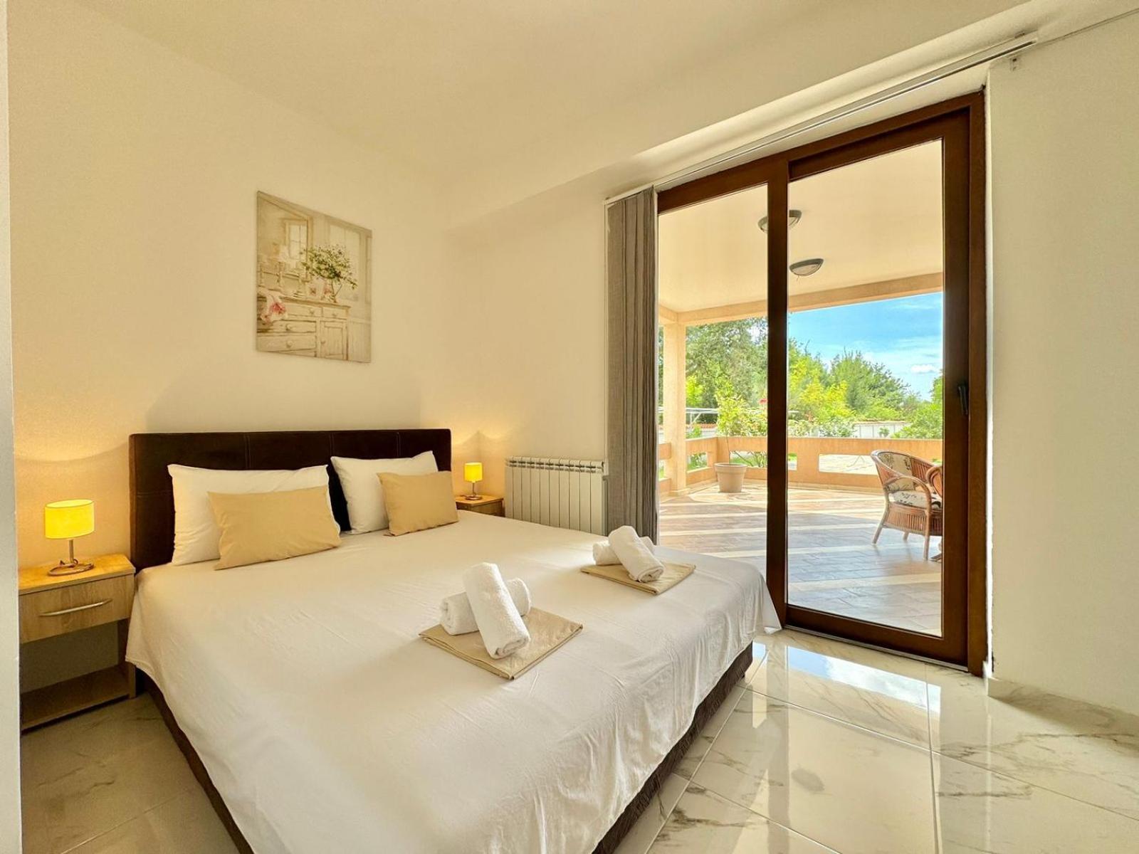 Petrovac Stars Residence מראה חיצוני תמונה
