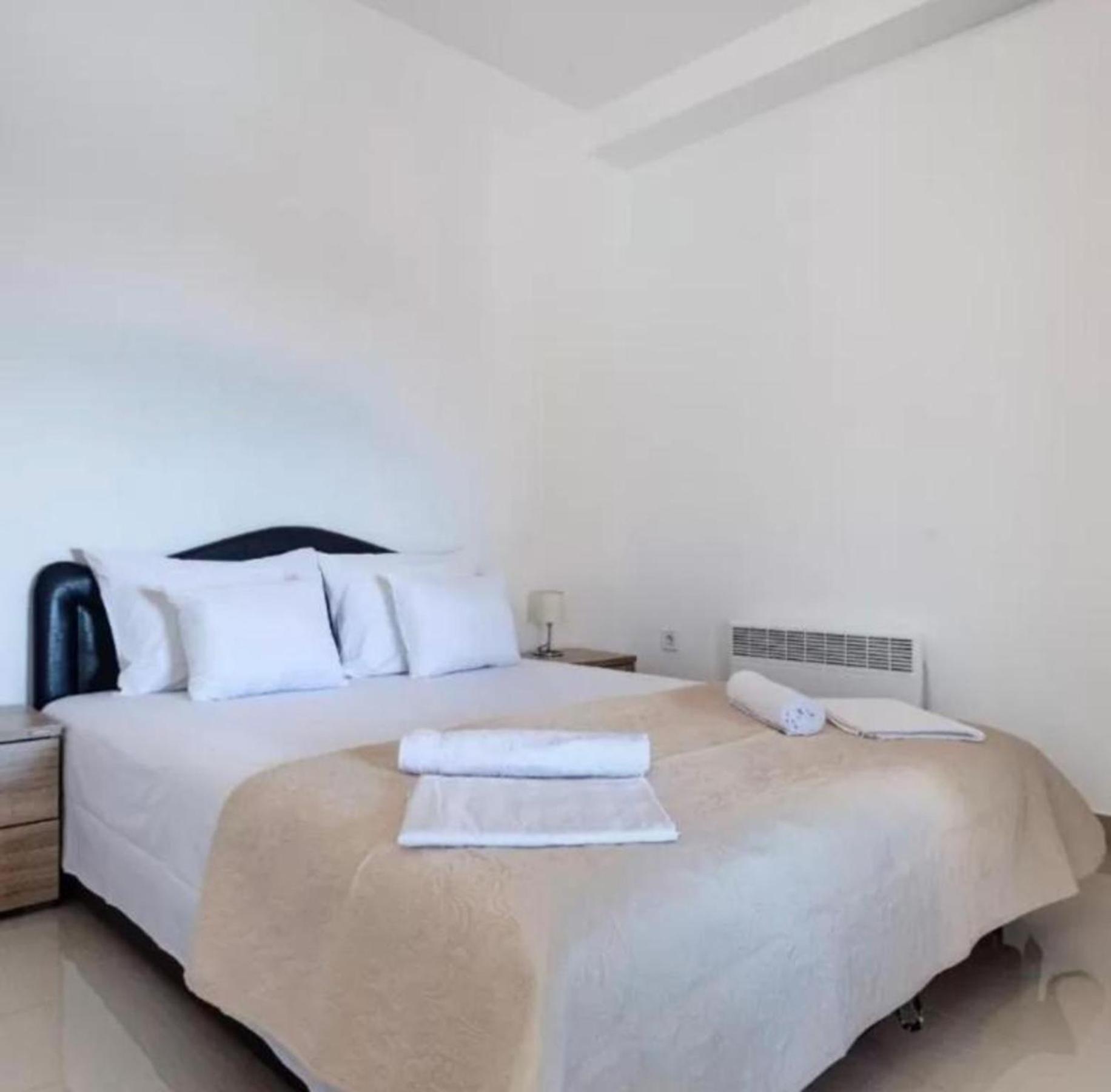 Petrovac Stars Residence מראה חיצוני תמונה